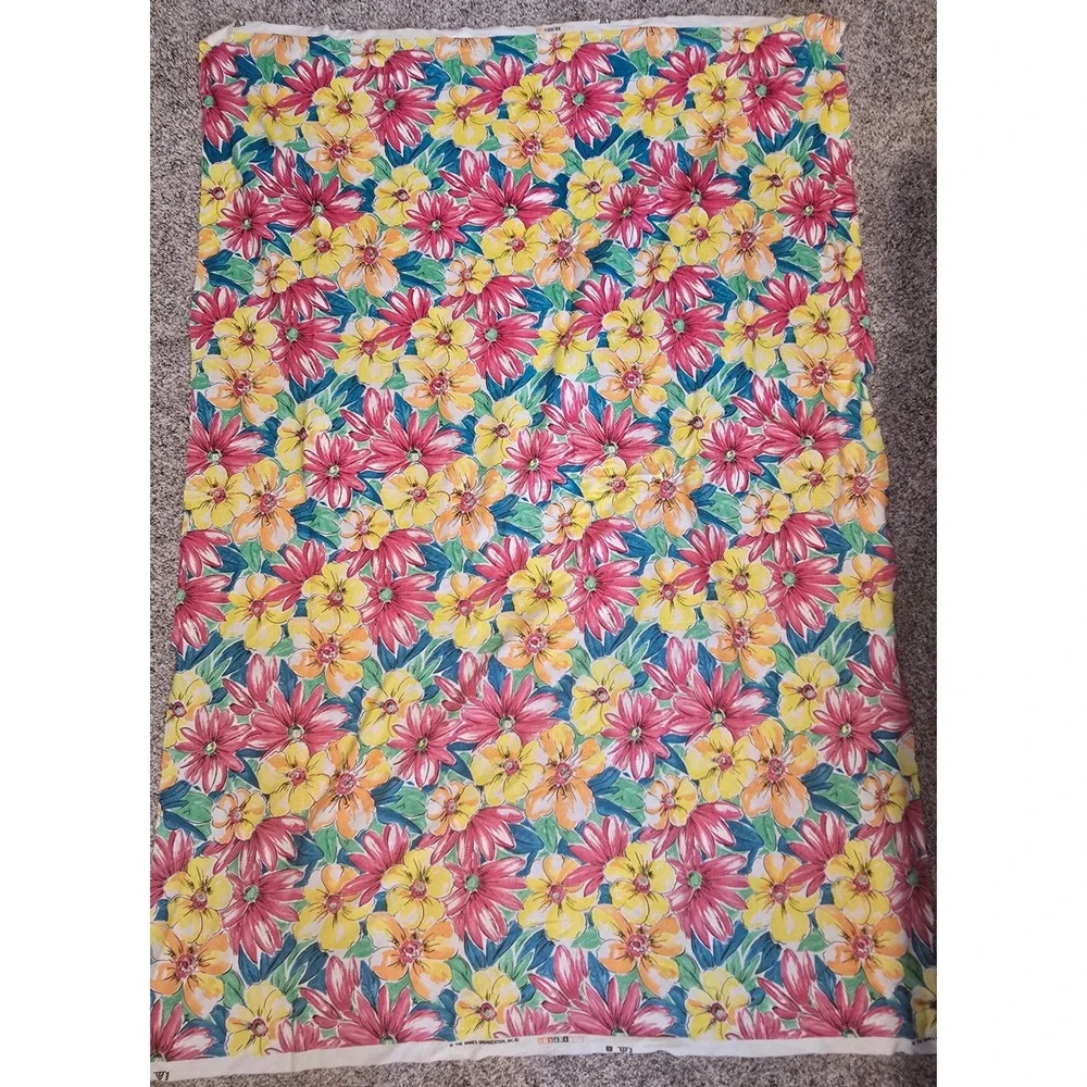 Vintage Floral Tropical Fabric 80s Manes Organization Pink Yellow 60x40 1.6 Yrds